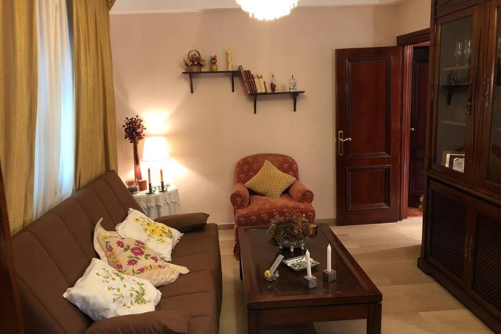 Casa En Granada Con Hermoso Jardin, Parking Calle Eksteriør bilde